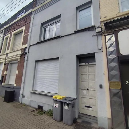 Private Bedroom With Private Bathroom Accommodatie bij particulieren Rijsel